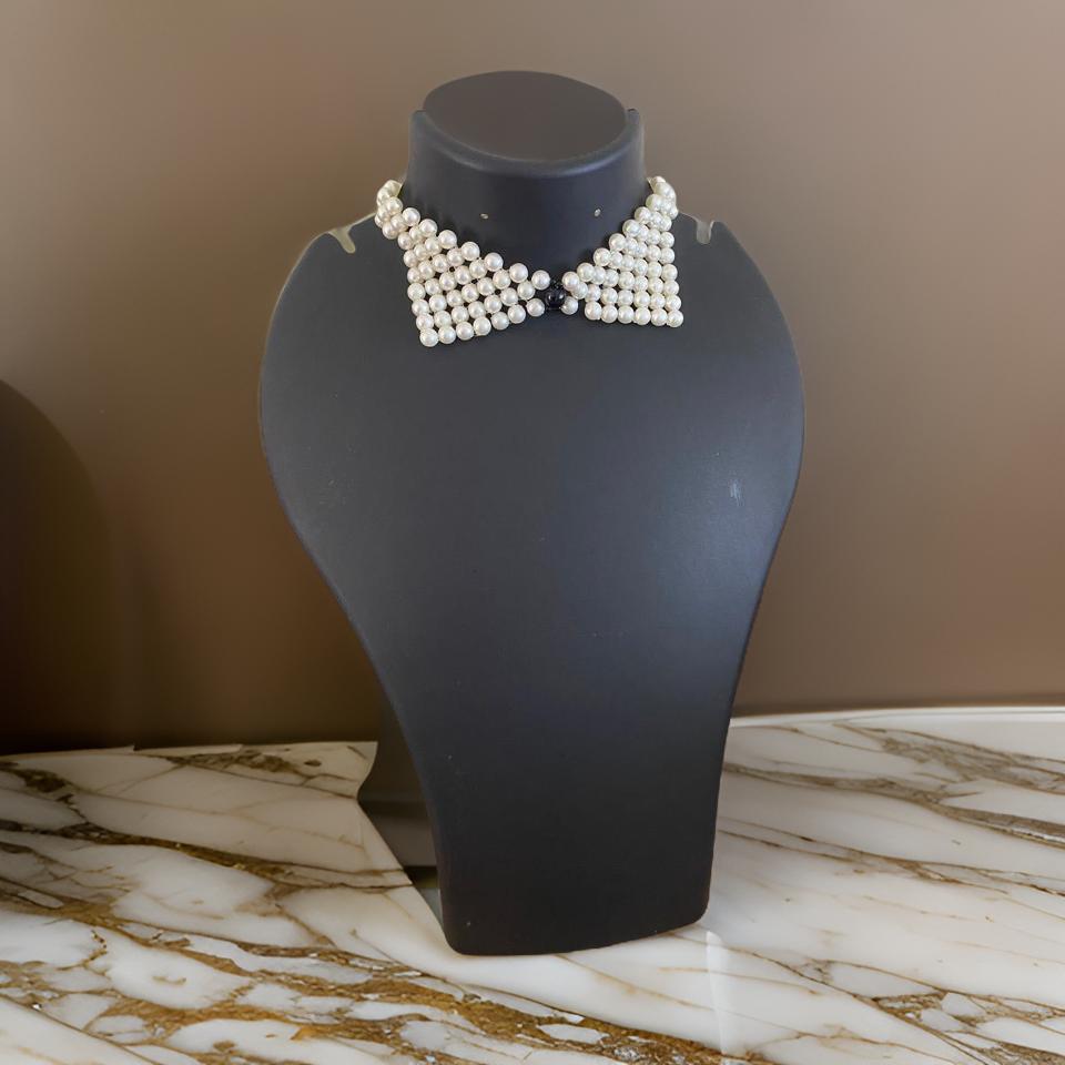 Unique Pearl Bow Tie