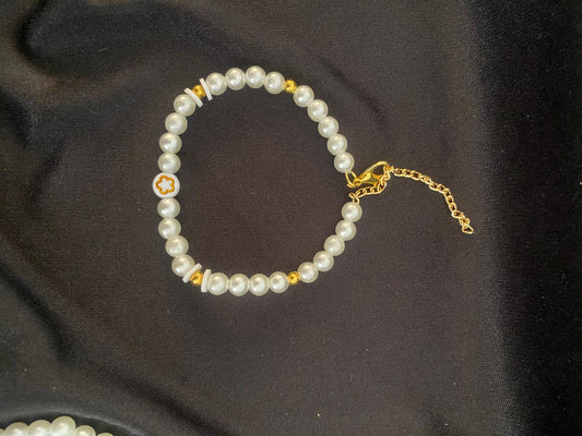 White Pearl Bracelet